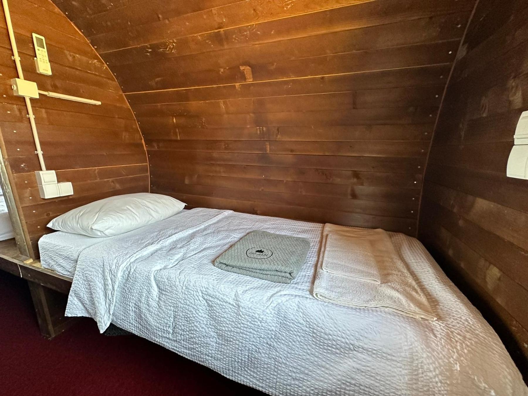Eco Camp Lake Mladost Velesz Kültér fotó